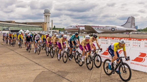 VELOBerlin - Das Fahrradfestival am 11. & 12. April 2025 | Flughafen Tempelhof, © Guido Schwarz VELOBerlin - Das Fahrradfestival am 11. & 12. April 2025 | Flughafen Tempelhof, © Guido Schwarz