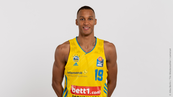 Alba-Basketballer Louis Olinde | Interview, © Alba Berlin / Tilo Wiedensohler / camera4