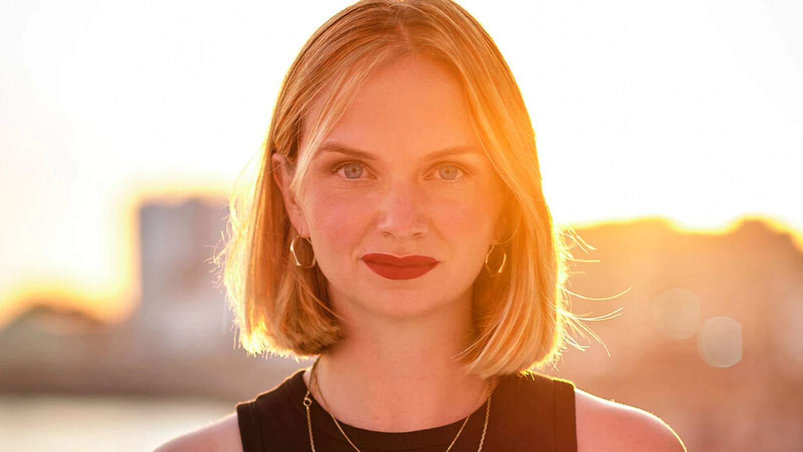 Krieg und feministische Außenpolitik | Interview mit Kristina Lunz Krieg und feministische Außenpolitik | Interview mit Kristina Lunz