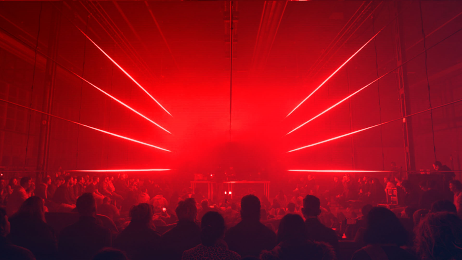 Himmel unter Berlin Vol 2 – Eine Ausstellungsreihe an den dunkelsten Orten Berlins