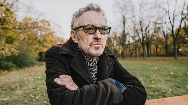 "Andrea lässt sich scheiden" feiert Weltpremiere bei der 74. Berlinale | Interview mit Josef Hader, © Majestic/Stefan Fürtbauer "Andrea lässt sich scheiden" feiert Weltpremiere bei der 74. Berlinale | Interview mit Josef Hader, © Majestic/Stefan Fürtbauer