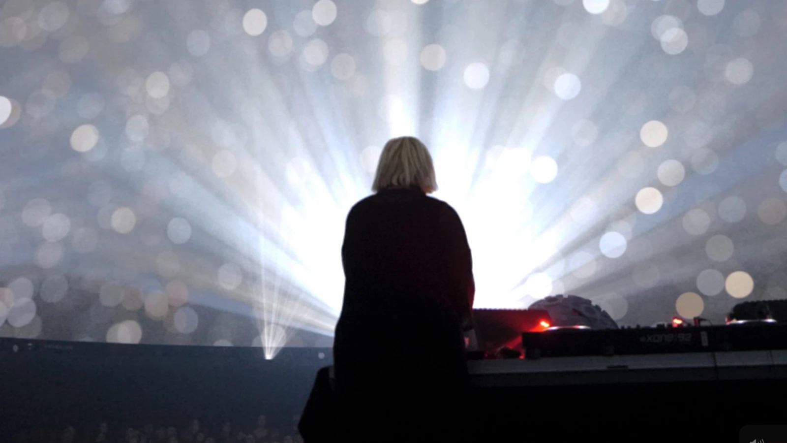 Electric Lights – Women in Electronic Music (VOL.3) | Zeiss Großplanetarium, © Electric Lights Electric Lights – Women in Electronic Music (VOL.3) | Zeiss Großplanetarium, © Electric Lights