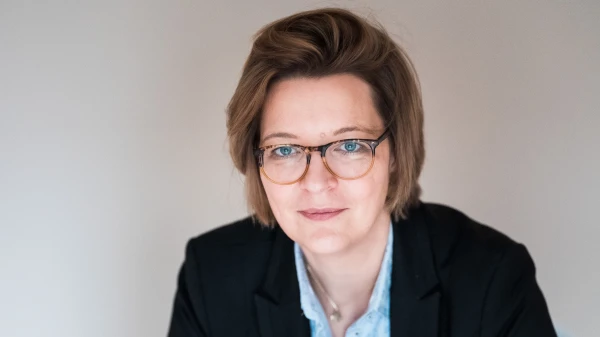 Bundesverdienstkreuzträgerin Silvie Kreibiehl im Interview, © Germanwatch e.V. Bundesverdienstkreuzträgerin Silvie Kreibiehl im Interview, © Germanwatch e.V.