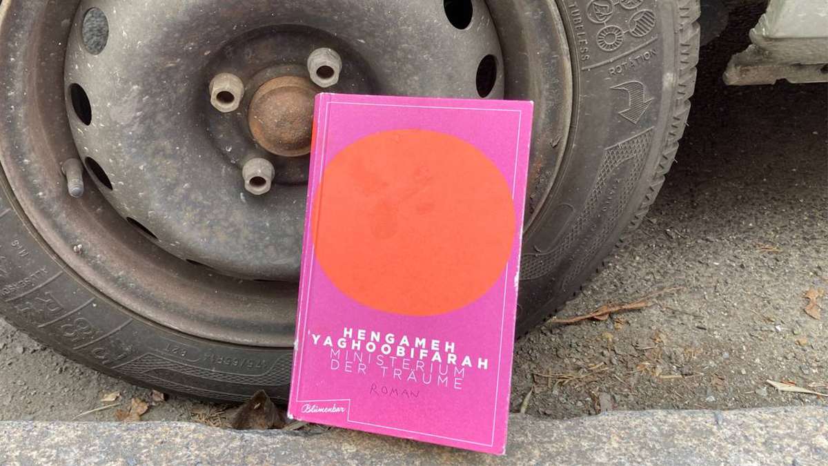 Hengameh Yaghoobifarah – Ministerium der Träume | Lesen und lesen lassen