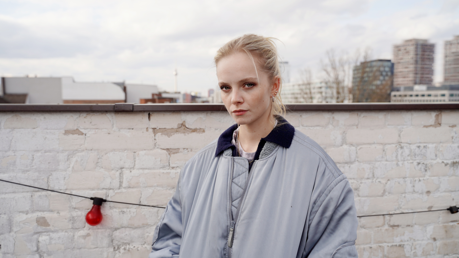 Paula Hartmann - "kleine Feuer" | Feature, © Sophie Euler