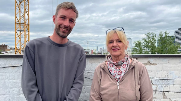 Was für ein Leben | Hausbesetzerin mit 16: Marina Müller und das Rauch-Haus, © Matti Geyer Was für ein Leben | Hausbesetzerin mit 16: Marina Müller und das Rauch-Haus, © Matti Geyer