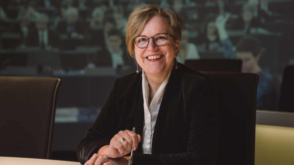 "Ein Deutschland-Ticket für ganz Europa" | Interview mit Gaby Bischoff (SPD), © https://gaby-bischoff.eu/presse-und-medien/