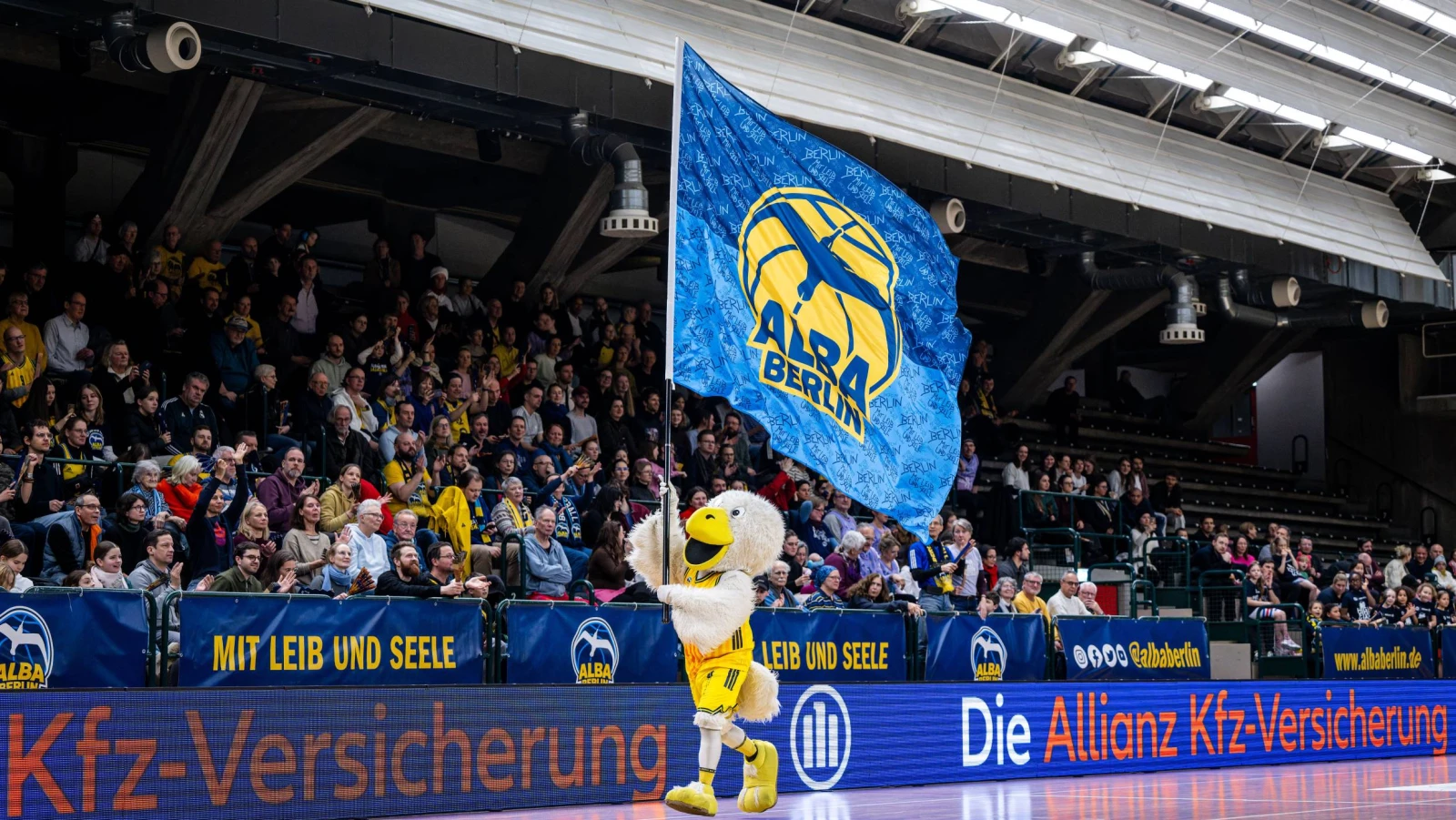 Alba Berlin x FluxFM | Gewinnt Freikarten für die Spiele des Basketball-Vereins, © Tilo Wiedensohler Alba Berlin x FluxFM | Gewinnt Freikarten für die Spiele des Basketball-Vereins, © Tilo Wiedensohler