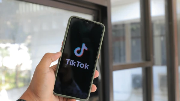 Doomscrolling unter Druck: Warum die EU gegen TikTok ermittelt, © greenwish _ Doomscrolling unter Druck: Warum die EU gegen TikTok ermittelt, © greenwish _