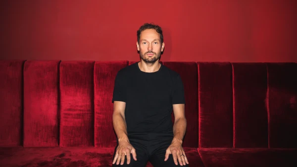 "Man muss hartnäckig bleiben..." | Interview mit Buchautor Friedemann Karig, © Marie Staggat "Man muss hartnäckig bleiben..." | Interview mit Buchautor Friedemann Karig, © Marie Staggat