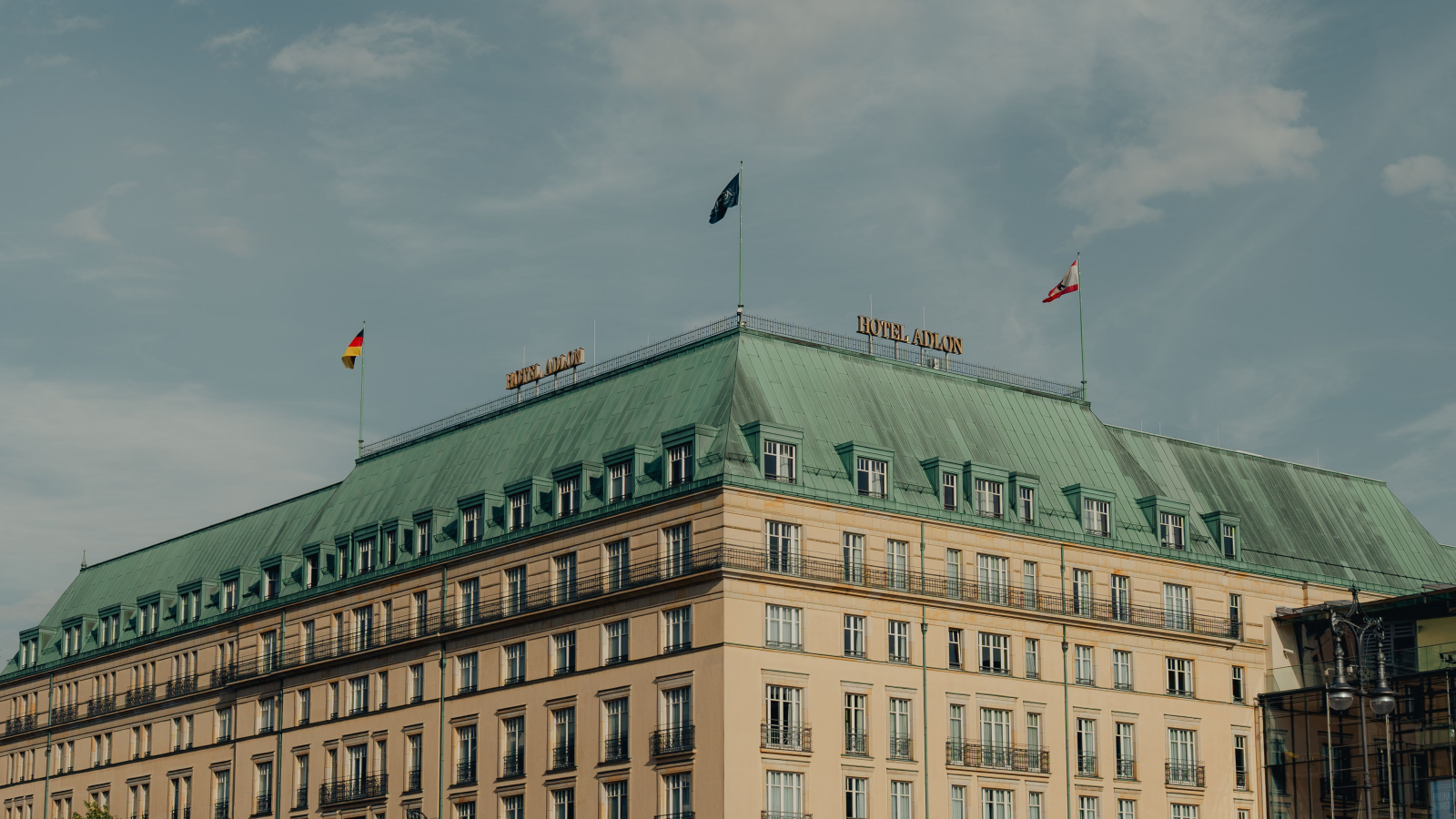 Das Adlon: Berlins berühmtestes Hotel und seine Geschichte | Berliner Schnipsel, © Aslam Hafizuddin