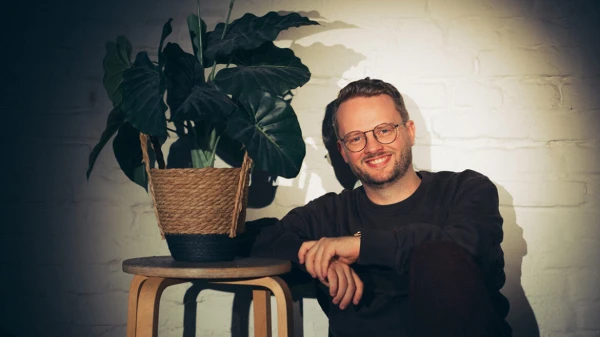 Literaturempfehlung: Benjamin im Stroboskop | FluxFM-Interview, © Lev Gonopolskiy Literaturempfehlung: Benjamin im Stroboskop | FluxFM-Interview, © Lev Gonopolskiy