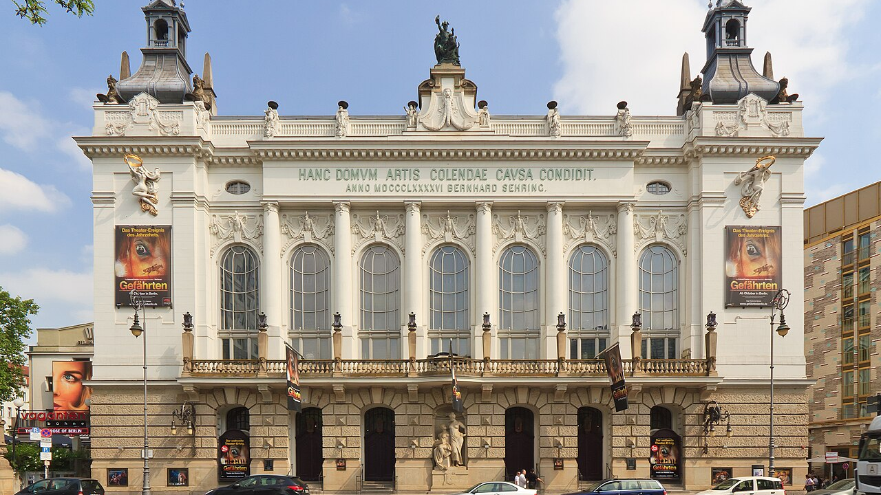 Theater des Westens: 130 Jahre große Bühne in Berlin | Berliner Schnipsel, © A.Savin via Wikimedia Commons
