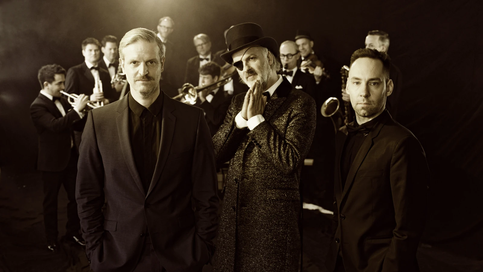 Moka Efti Orchestra | FluxFM Radar, © Joachim Gern Moka Efti Orchestra | FluxFM Radar, © Joachim Gern