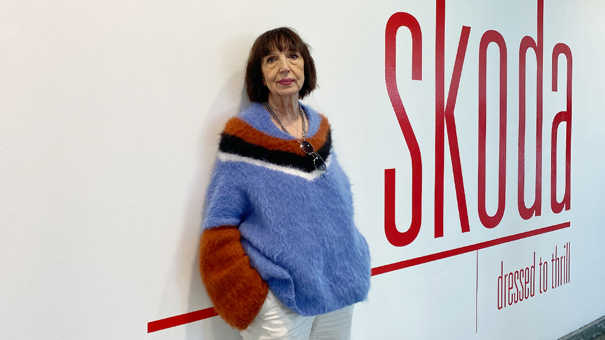 Dressed To Thrill | Einzelausstellung über Claudia Skoda