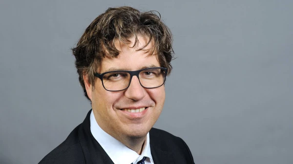 "Stop-and-go der Gamesförderung nervt natürlich alle" | Staatssekretär Michael Kellner im Interview, © BMWK / Susanne Eriksson "Stop-and-go der Gamesförderung nervt natürlich alle" | Staatssekretär Michael Kellner im Interview, © BMWK / Susanne Eriksson