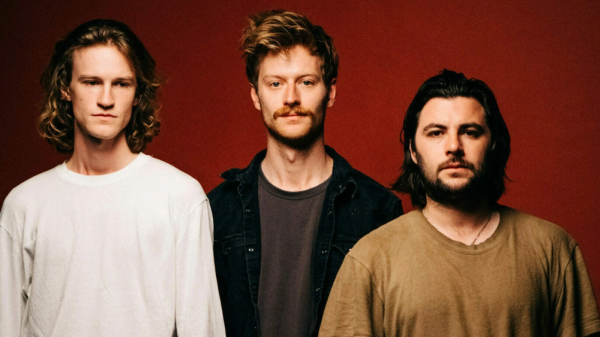 Acts empfehlen Acts: Kerala Dust im FluxFM-Ohrspiel, © Andrin Fretz