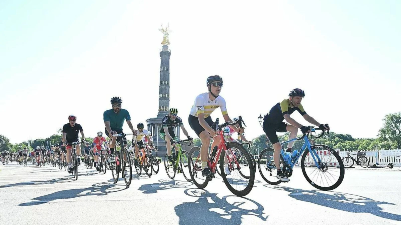 GENERALI VeloCity | Das größte Radrennen Berlins am 2. Juli 2023 GENERALI VeloCity | Das größte Radrennen Berlins am 2. Juli 2023