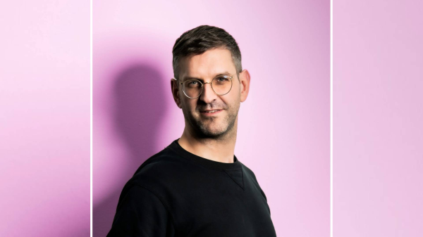 Zeitgenössische Popkultur trifft auf Neuköllner Oper | Rainer Simon im FluxFM-Interview, © Neuköllner Oper