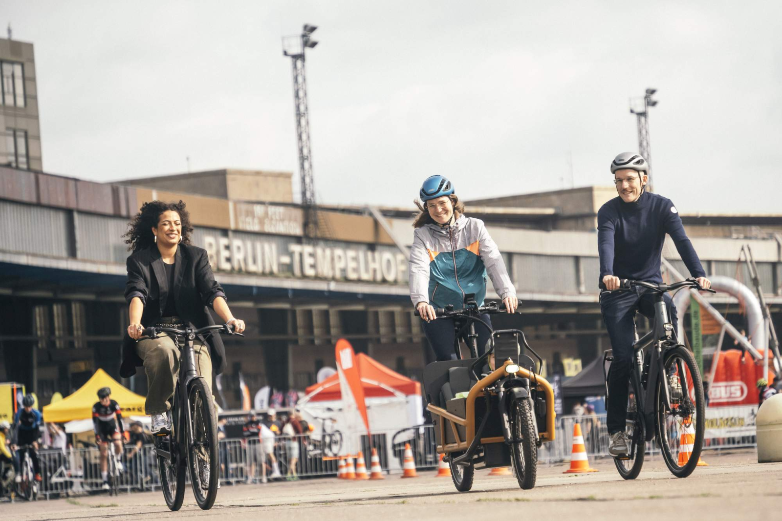 VELOBerlin - Das Fahrradfestival am 10. & 11. Mai 2025 | Flughafen Tempelhof, © Stefan Haehnel