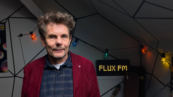 Kino für alle unabhängig vom Geldbeutel | Pfarrer Peter Storck im Interview über "Kino~Passion", © Ron Stoklas / FluxFM