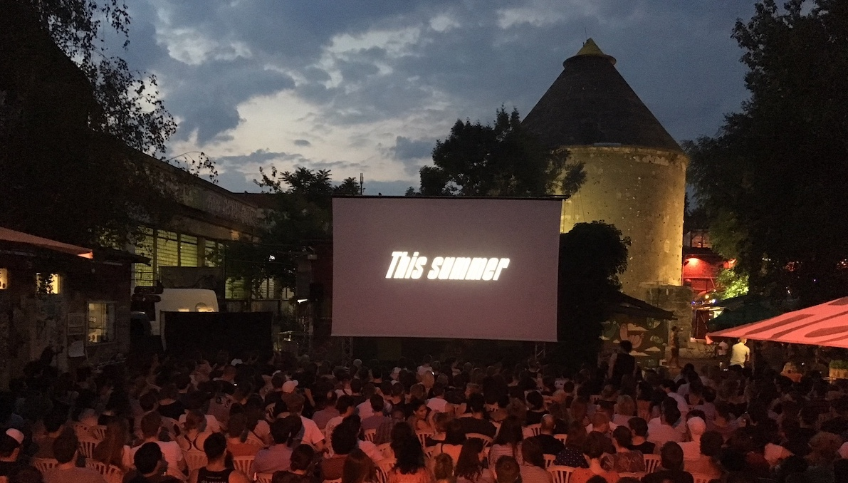 Draußen ist besser als drinnen FREILUFTKINO INSEL im Cassiopeia