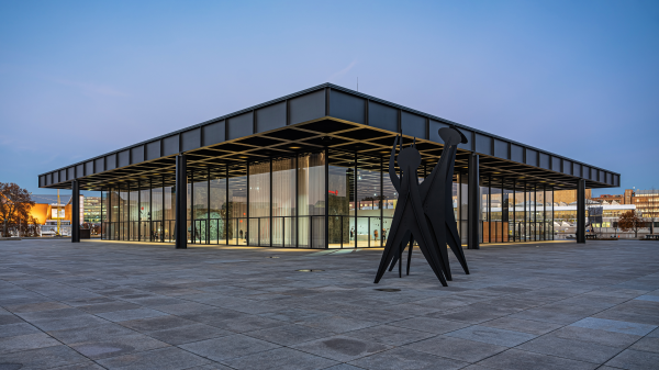 Mies van der Rohe, Bacardi und Fidel Castro: Wie die Neue Nationalgalerie entstand | Berliner Schnipsel, © A.Savin, Wikipedia