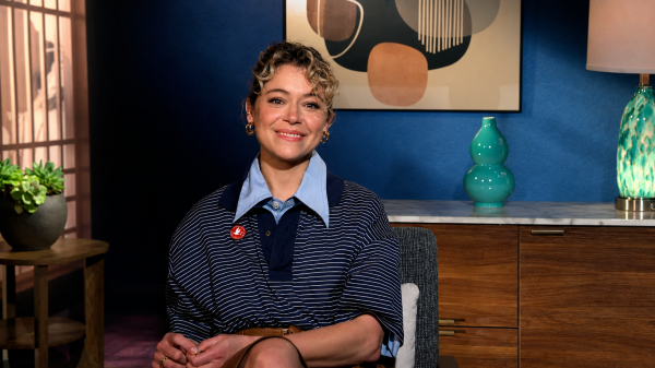 "Maximum Pleasure Guaranteed" - Soccer Mom trifft Killer | Tatiana Maslany im Interview & Kritik, © Ron Stoklas / Apple TV