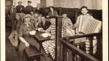 © Public Domain © Public Domain