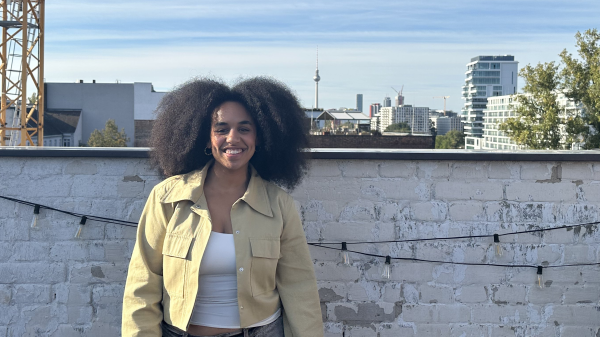 Zwischen Soul, R&B und Pop | Musikerin Robine released ihr Debütalbum "Motivation", © Yola Jordans