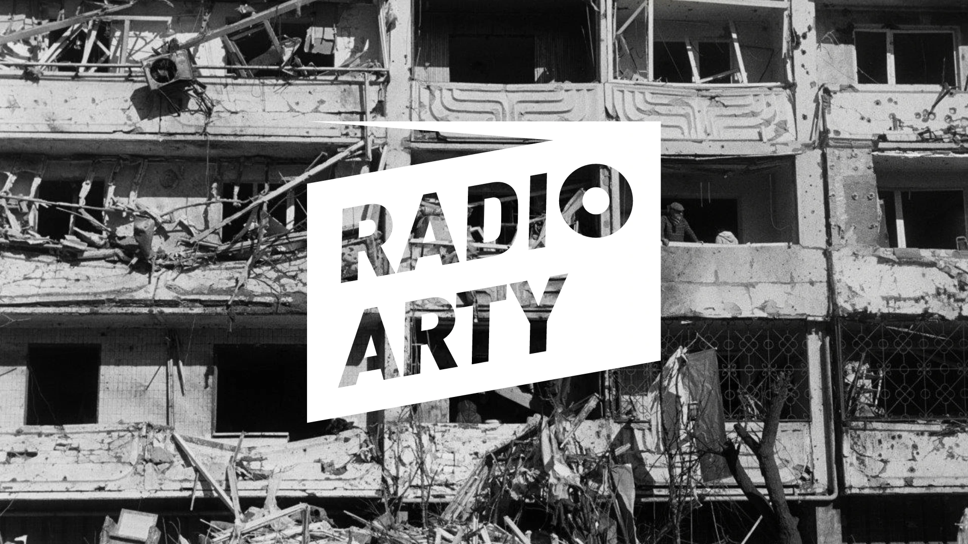 © Oleksander Glyadyelov © Oleksander Glyadyelov