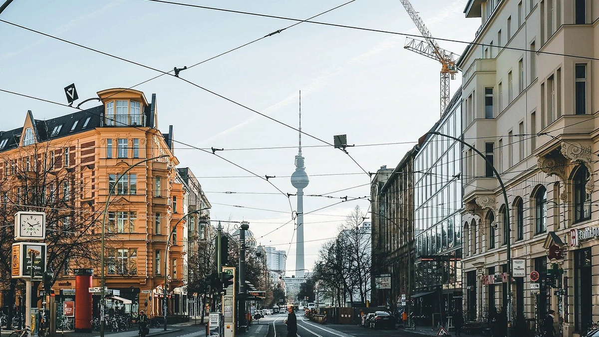 Der gekippte Berliner Mietendeckel | Umfrage Der gekippte Berliner Mietendeckel | Umfrage